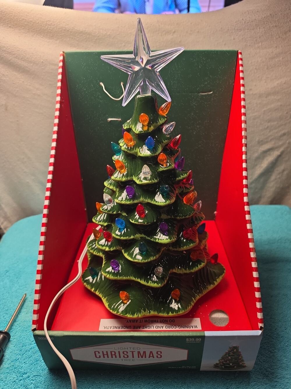 15” Nostalgic Hobby Lobby Ceramic Lighted Green Christmas Tree Star Lamp - Retro